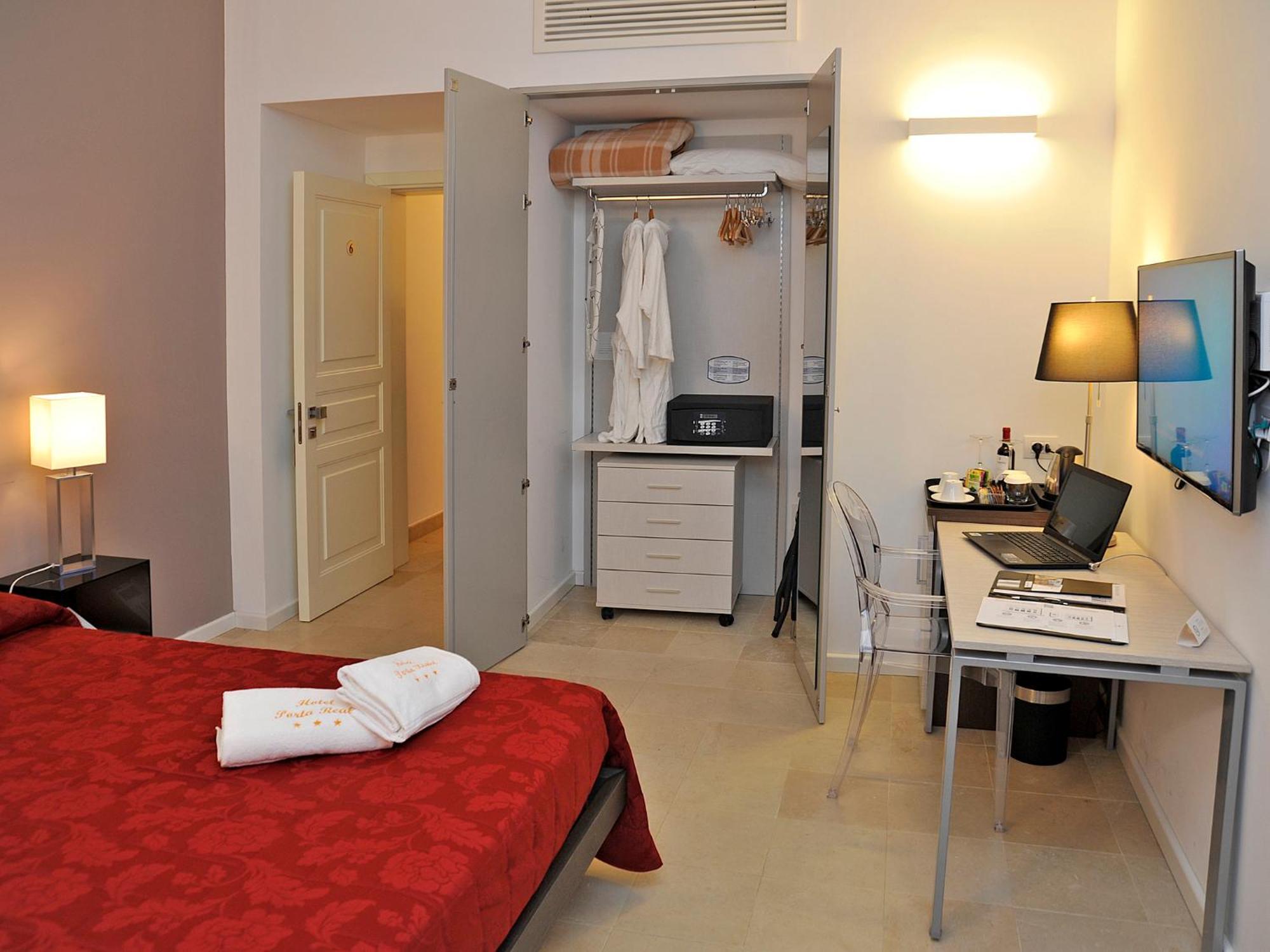 Hotel Porta Reale Noto Bilik gambar